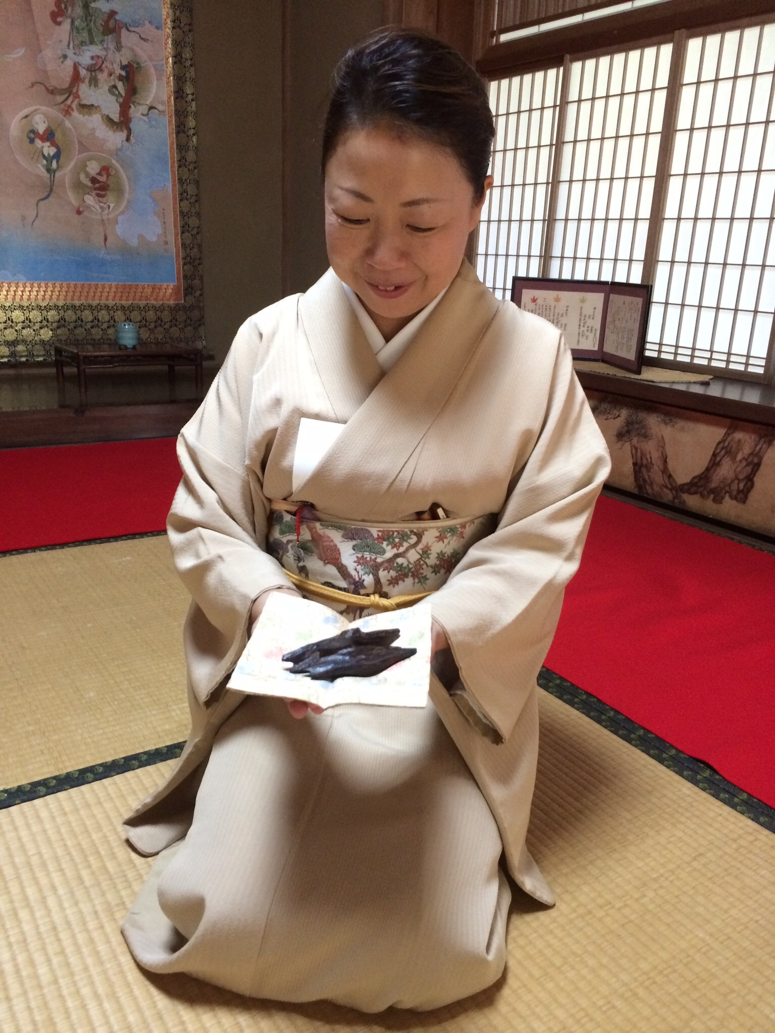 香道のお稽古～the art of identifying incense