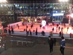 グランフロント大阪スケートリンク
