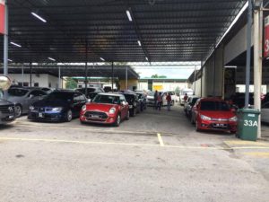 マレーシアの中古車センター